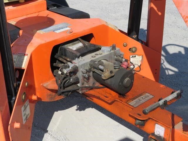 2018 JLG T350-21
