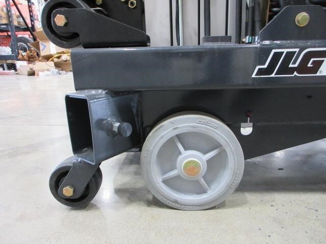 2026 JLG 25AM-17