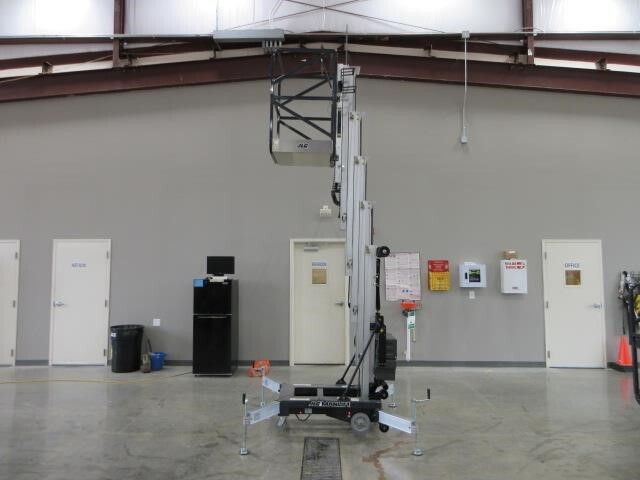 2026 JLG 25AM-21