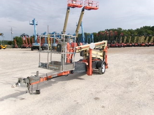 2018 JLG T350