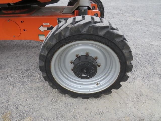 2018 JLG 340AJ-12