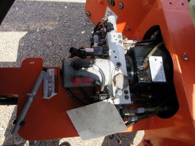 2018 JLG T500-17