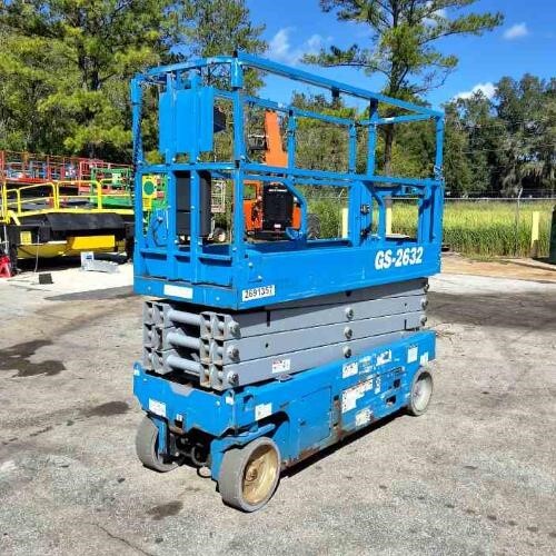 2018 Genie GS-2632