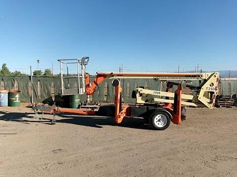 2018 JLG T350