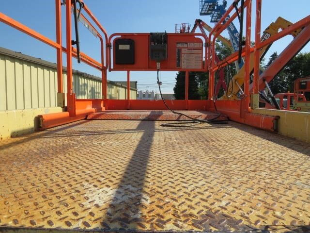 2017 JLG 4069LE-11