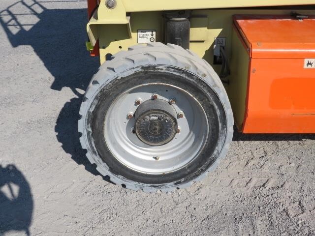2017 JLG 4069LE-12