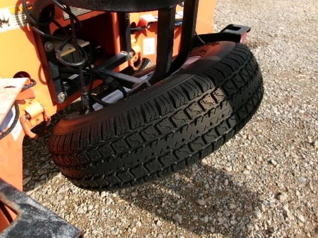 2018 JLG T350-8