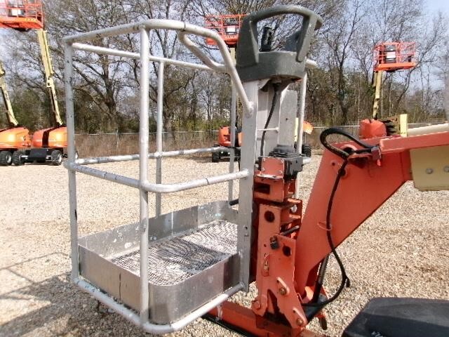2018 JLG T350-18