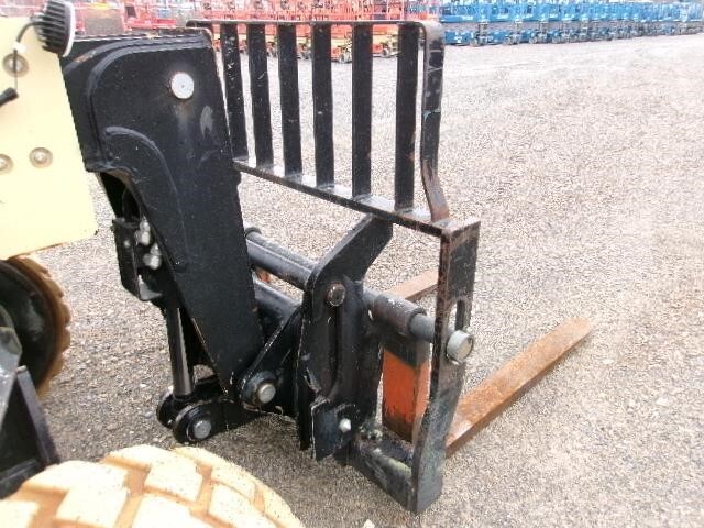 2016 JLG G5-18A-19