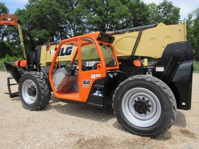 2018 JLG 1255-3
