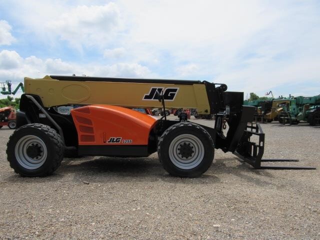 2018 JLG 1255-6