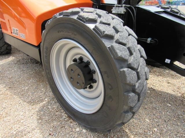2018 JLG 1255-9