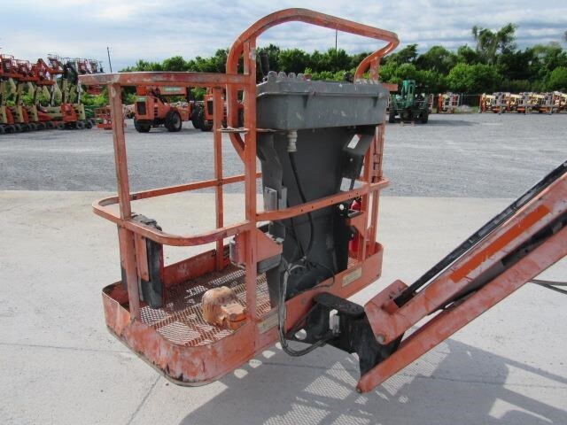 2013 JLG E450AJ-7