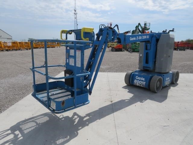 2017 Genie Z-30/20N RJ-2
