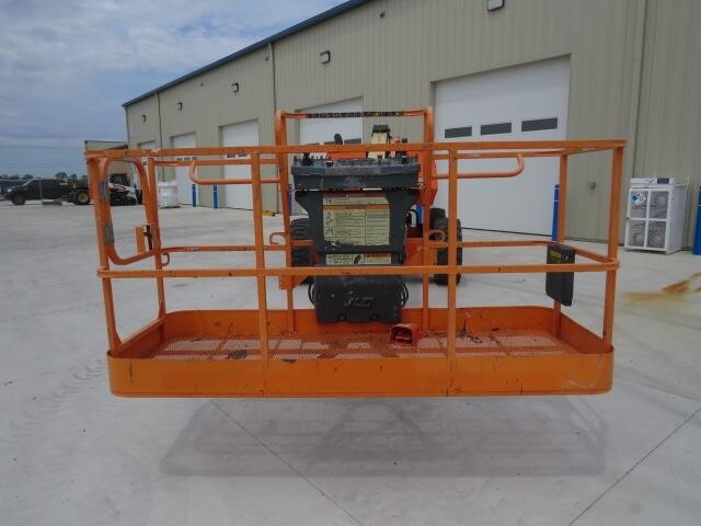 2016 JLG 600S-15