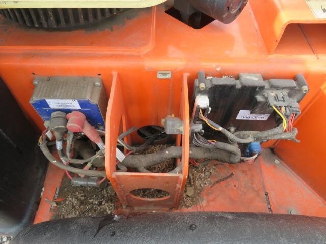 2019 JLG T350-14