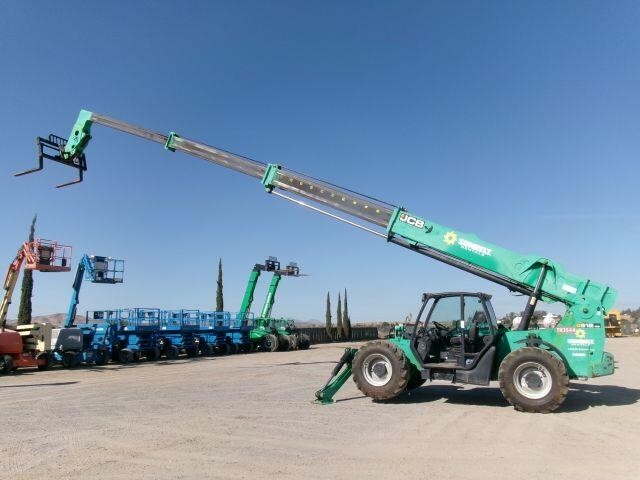 2017 JCB 512-56-30
