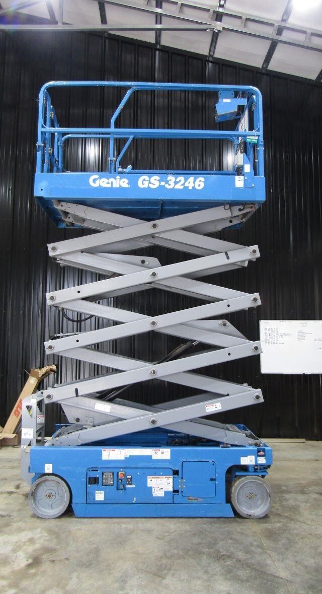 2019 Genie GS-3246-12