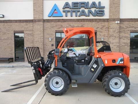2026 JLG E313