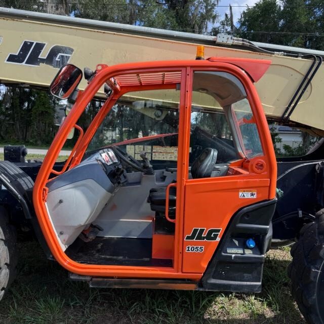 2019 JLG 1055-11