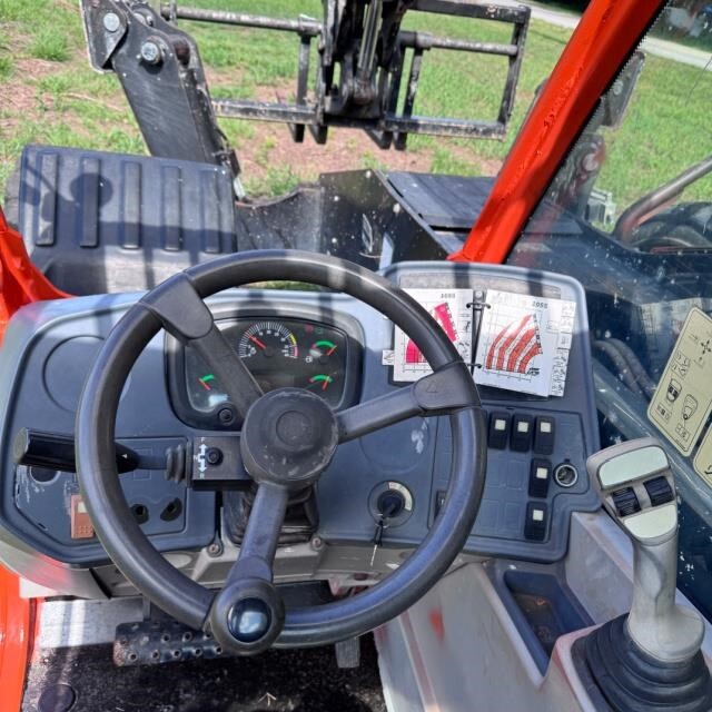 2019 JLG 1055-12