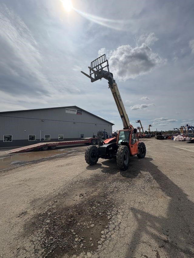 2018 JLG 943-13