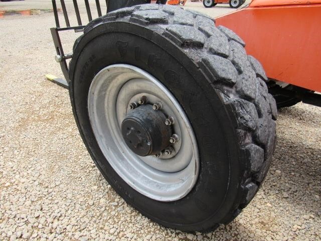 2018 SkyTrak 8042-12