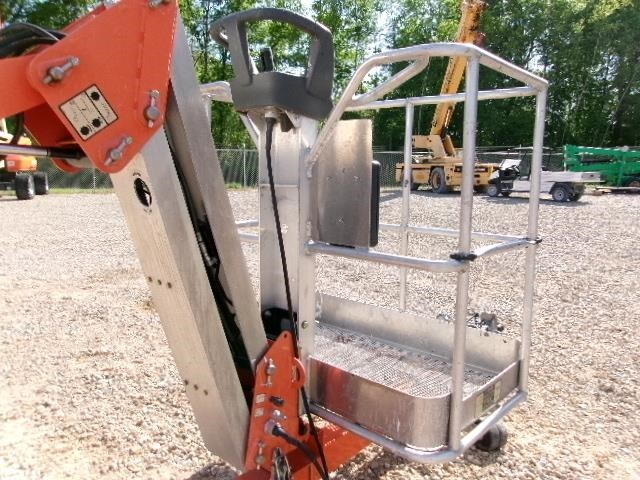 2022 JLG T500J-13