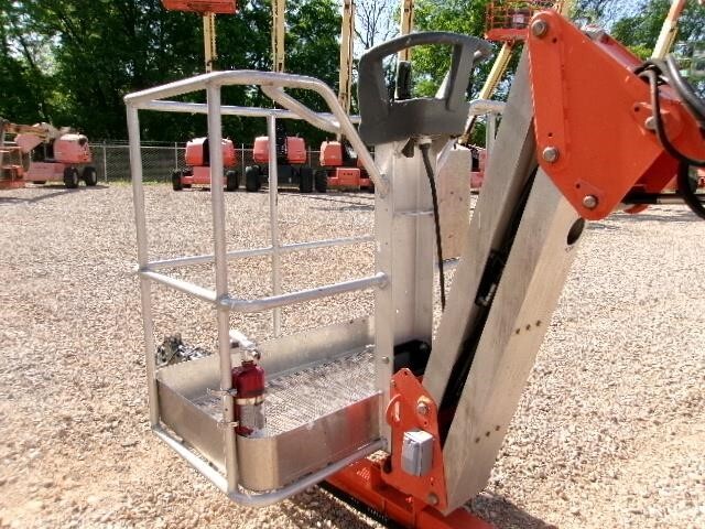 2022 JLG T500J-15
