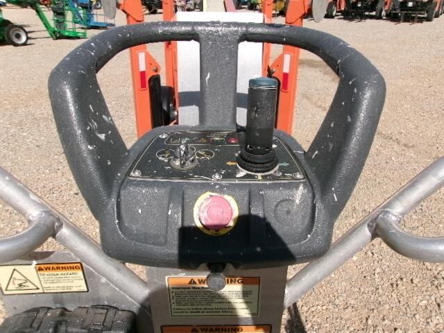2022 JLG T500J-16