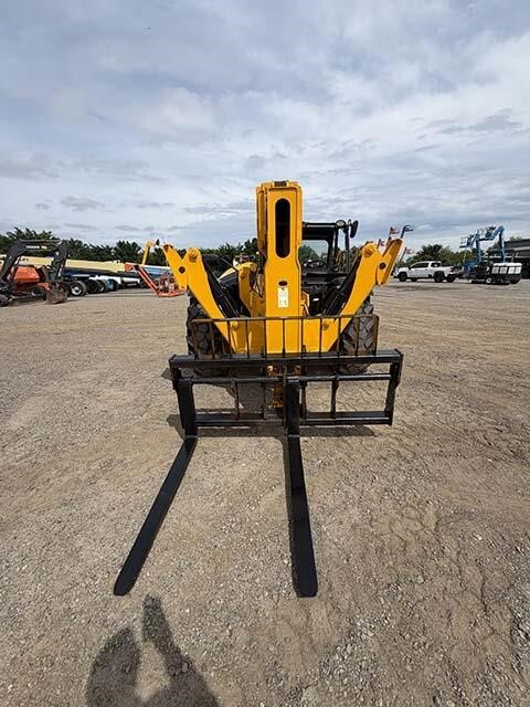 2019 JCB 510-56-9