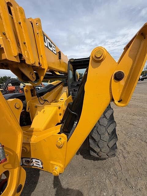 2019 JCB 510-56-29