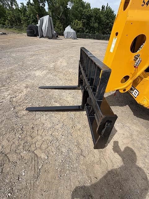2019 JCB 510-56-35