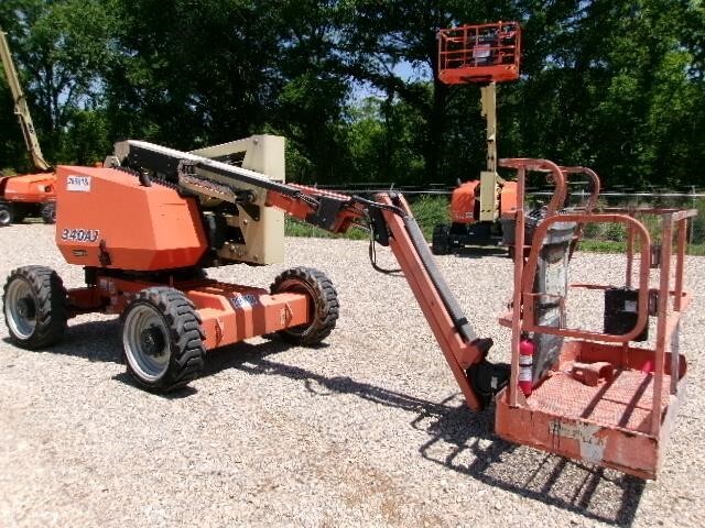 2019 JLG 340AJ-2
