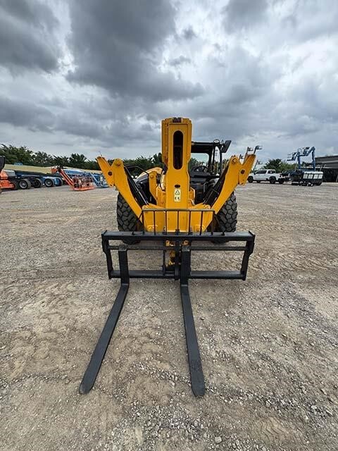 2019 JCB 510-56-9