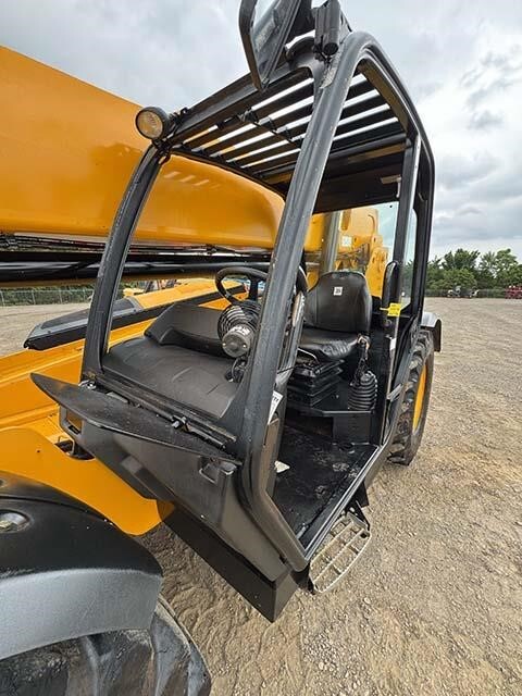 2019 JCB 510-56-25