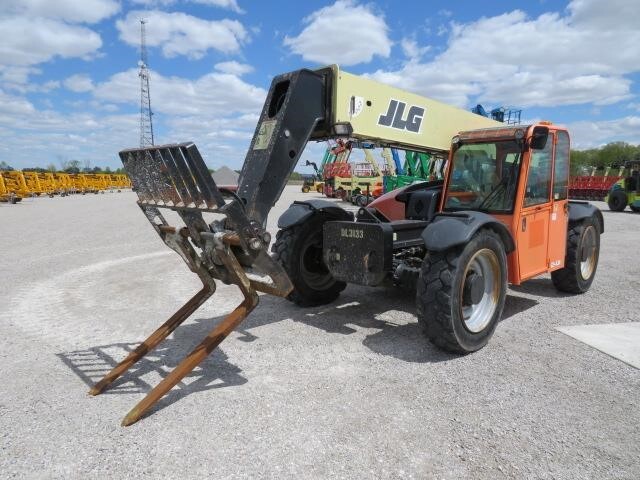 2013 JLG G9-43A