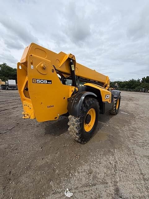 2019 JCB 509-42-5