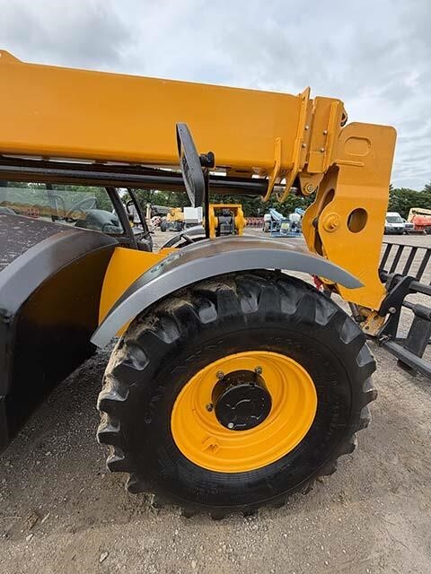 2019 JCB 509-42-11