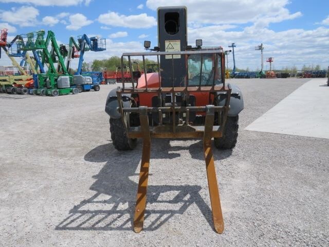 2015 JLG G9-43A-8