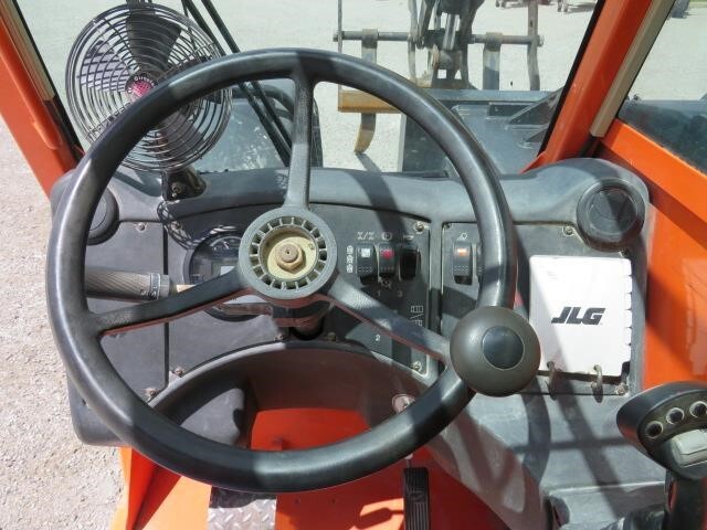 2015 JLG G9-43A-16
