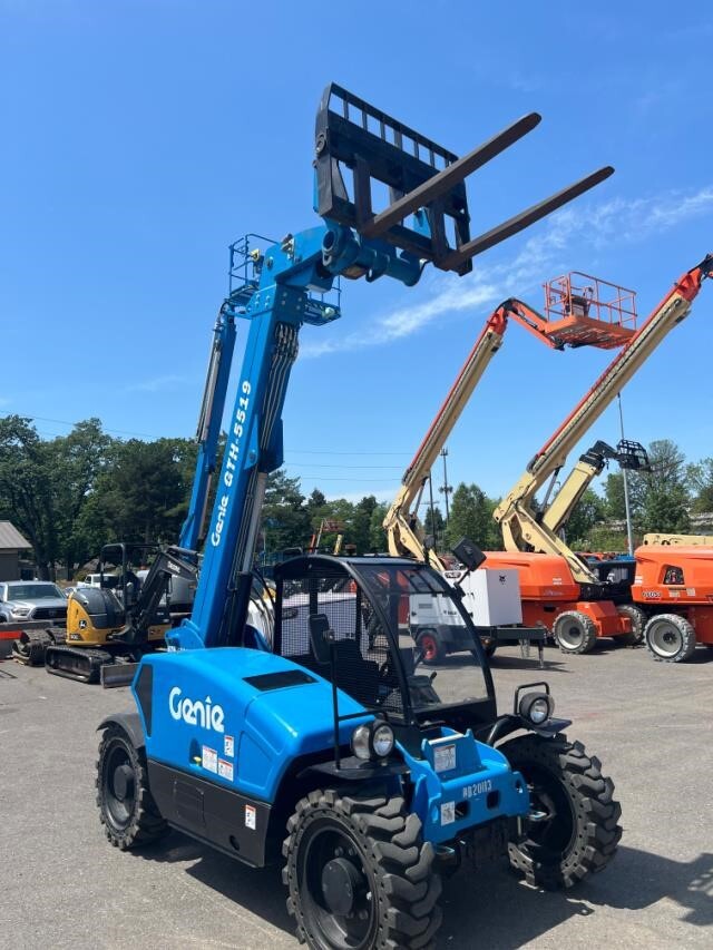 2019 Genie GTH-5519-4