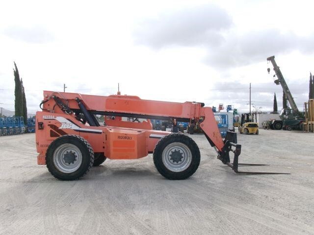2015 SkyTrak 6042-6
