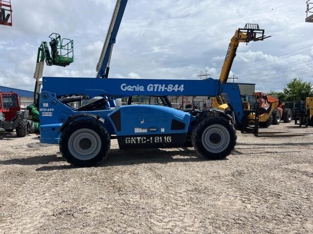 2018 Genie GTH 844-7