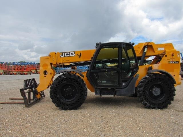 2019 JCB 507-42