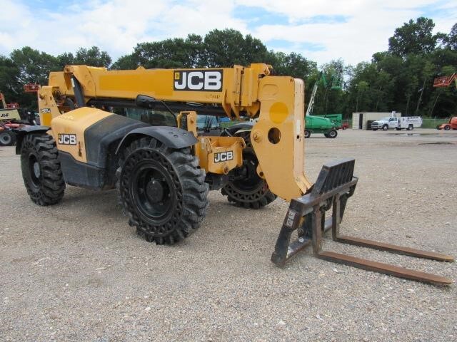 2019 JCB 507-42-4