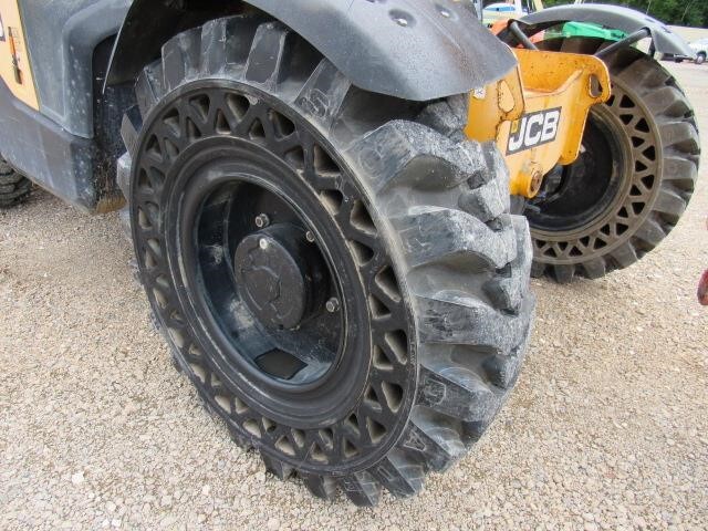 2019 JCB 507-42-11