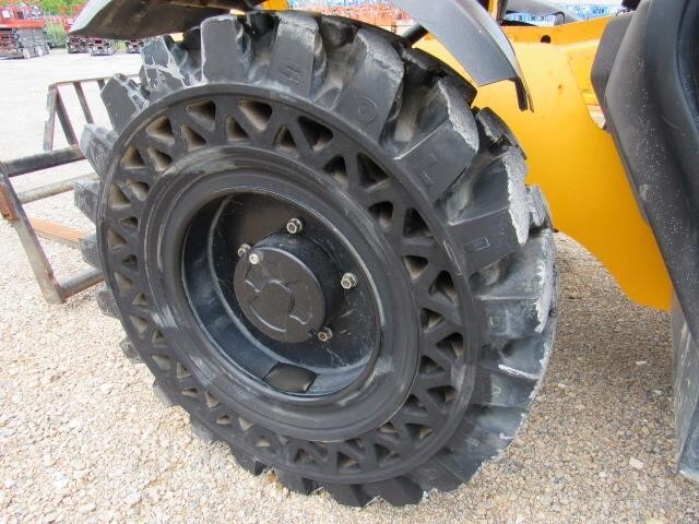 2019 JCB 507-42-14
