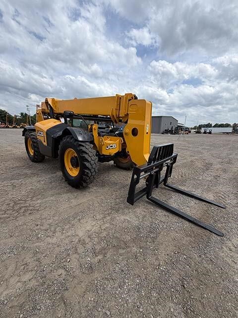 2019 JCB 507-42-7