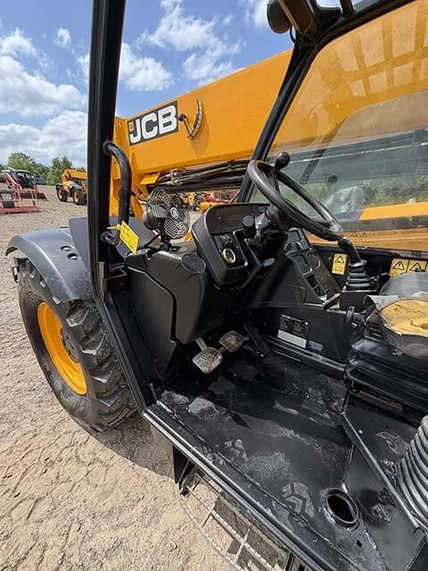 2019 JCB 507-42-26